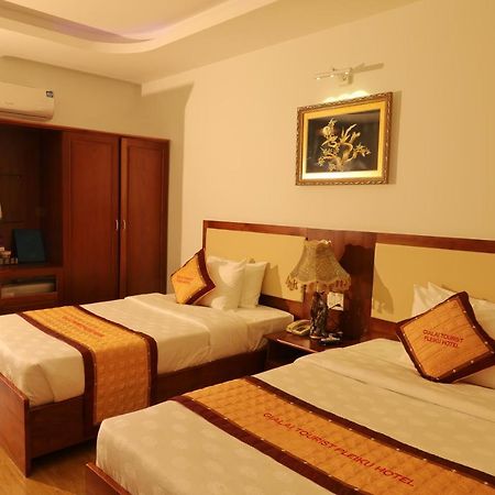 Pleiku Hotel Luaran gambar