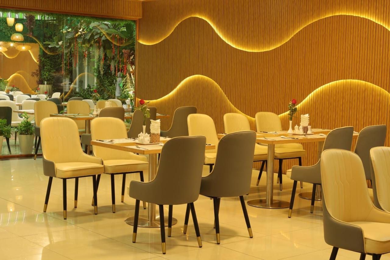 Pleiku Hotel Luaran gambar