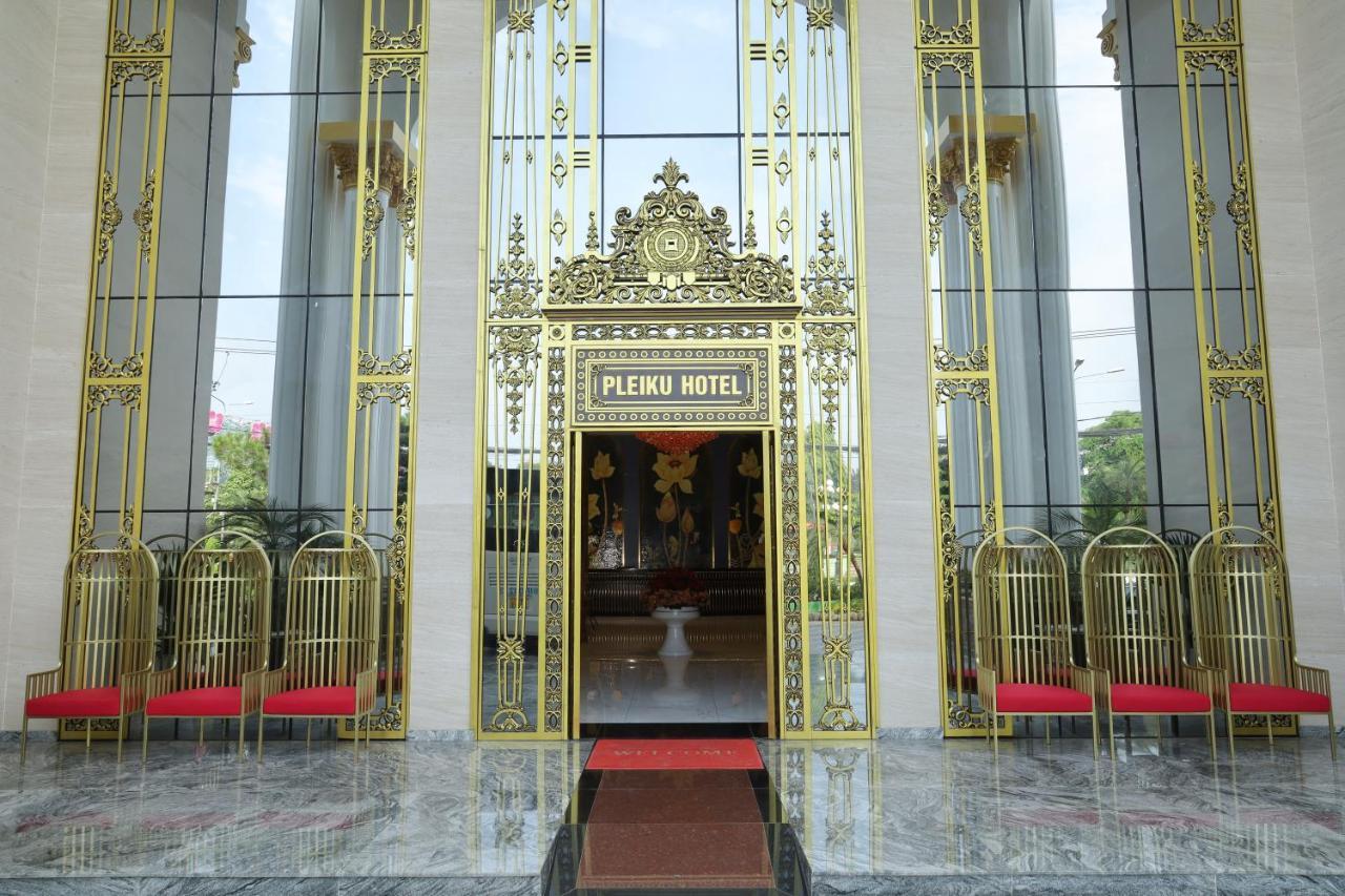 Pleiku Hotel Luaran gambar