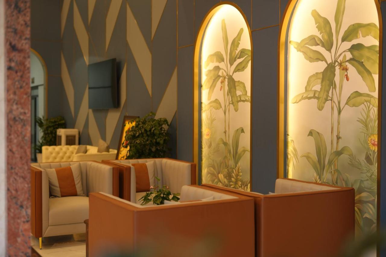 Pleiku Hotel Luaran gambar