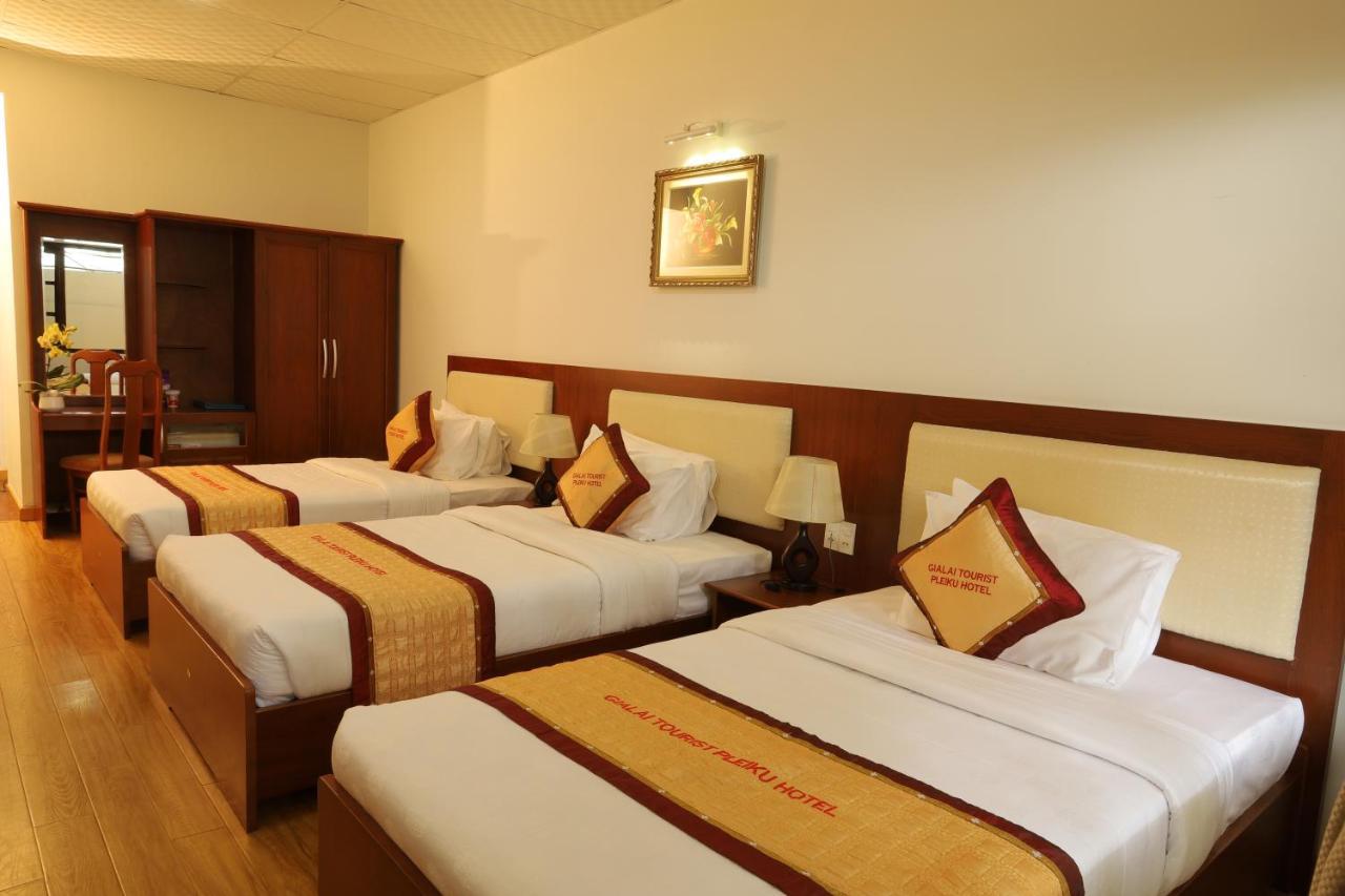 Pleiku Hotel Luaran gambar