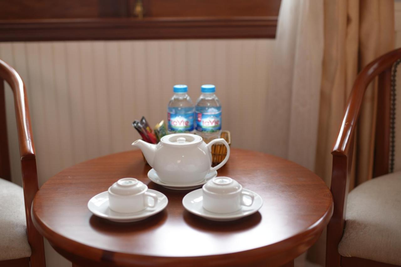 Pleiku Hotel Luaran gambar