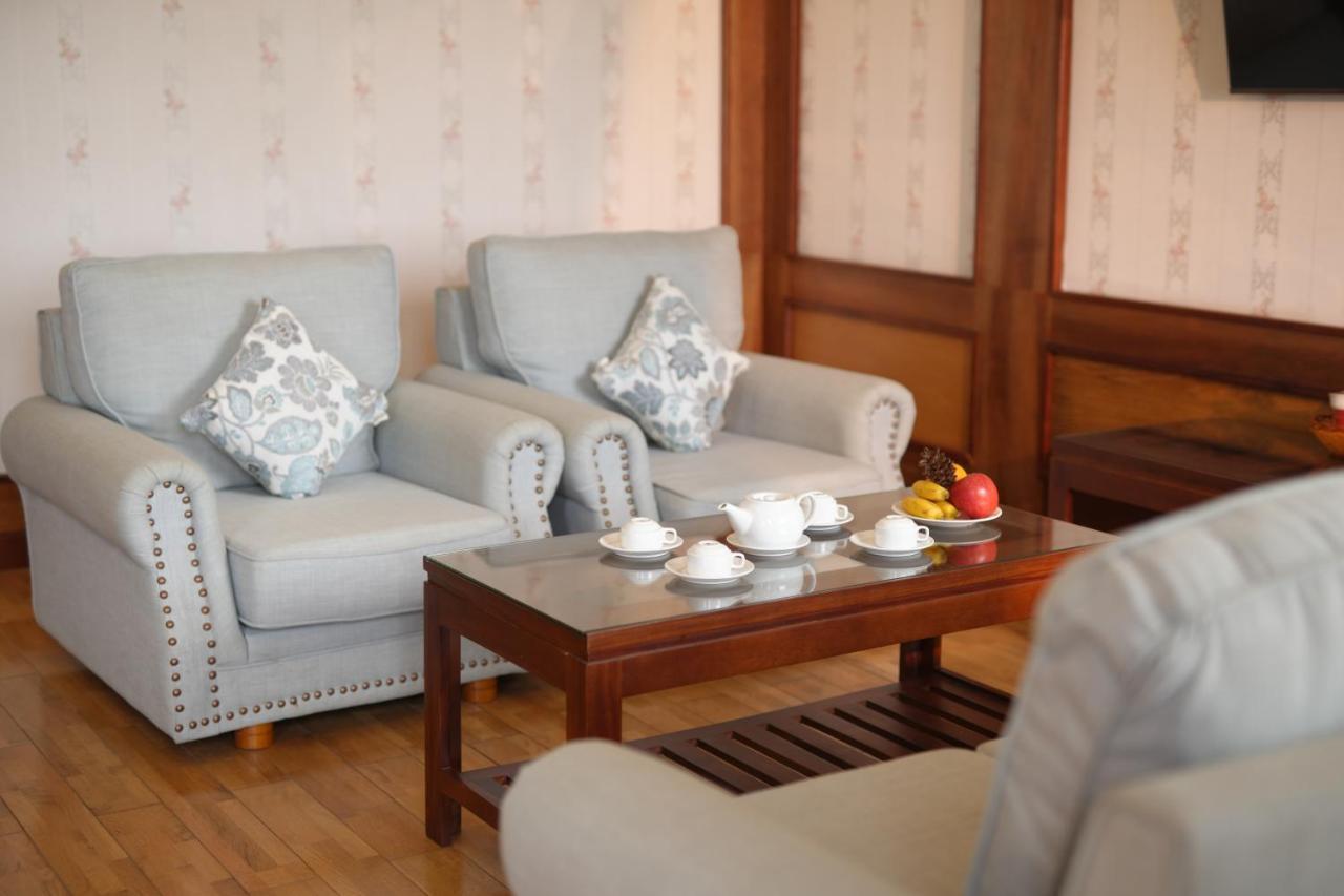 Pleiku Hotel Luaran gambar
